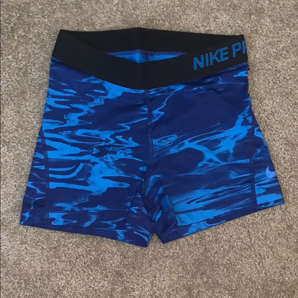 Women’s small Nike pro spandex